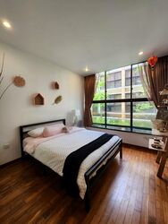 Holland Link (D10), Terrace #451619361